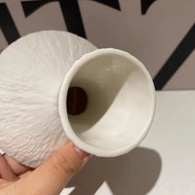 Ceramic Vase Small Vases Aesthetic Flower Bottle Room Ornaments Elegant Room Decoration Accessories Home Interior Decorations